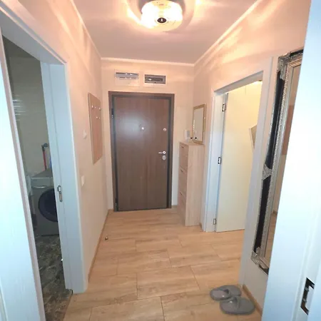 Mountain View Apartment